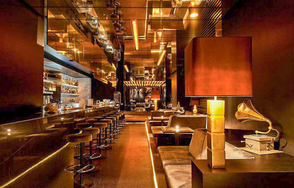 Hotel AMANO Grand Central – Dachterrasse Array Gallery 1